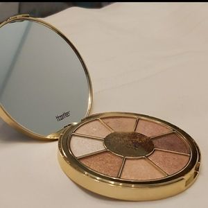 Tarte rainforest of the sea eyeshadow palette